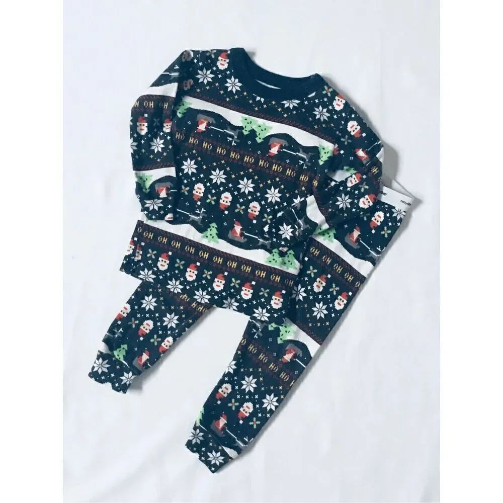 babyGap Toddler 12-18 Mos Holiday Print Pajamas 2-piece BUY 2 GET 1 FREE